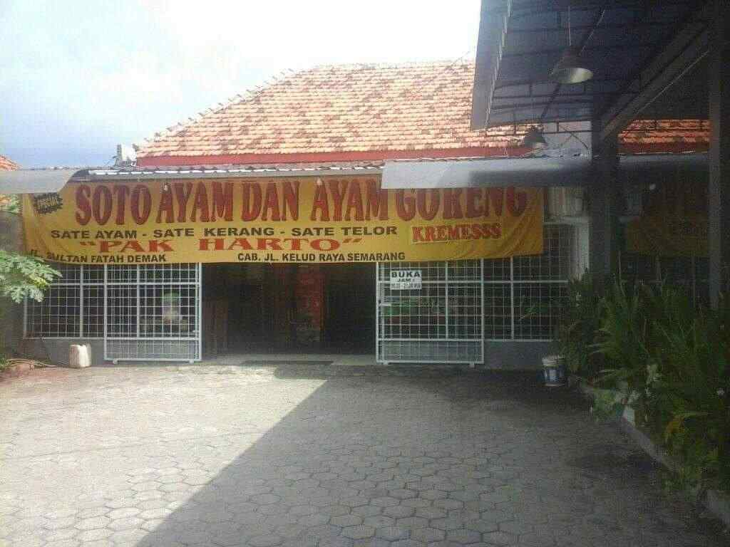 Soto Ayam Demak